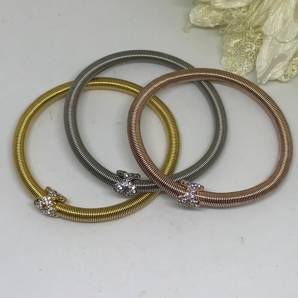 3 Color Wire Bracelet w Crystal Bow Detail  [JW-4] - Picture 4 of 8